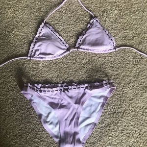 Victoria’s Secret bikini